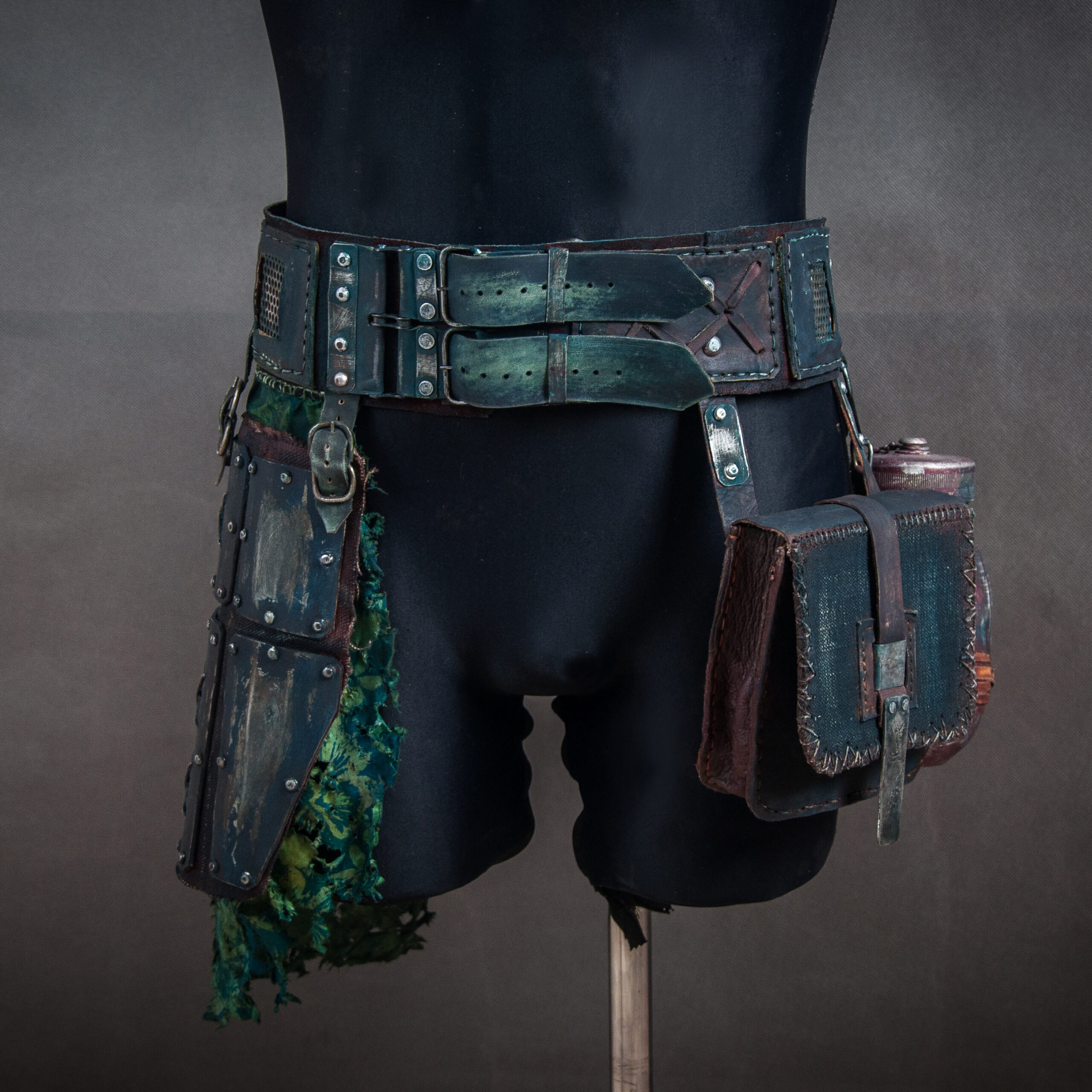 belt-wastelander-hawai-shirt